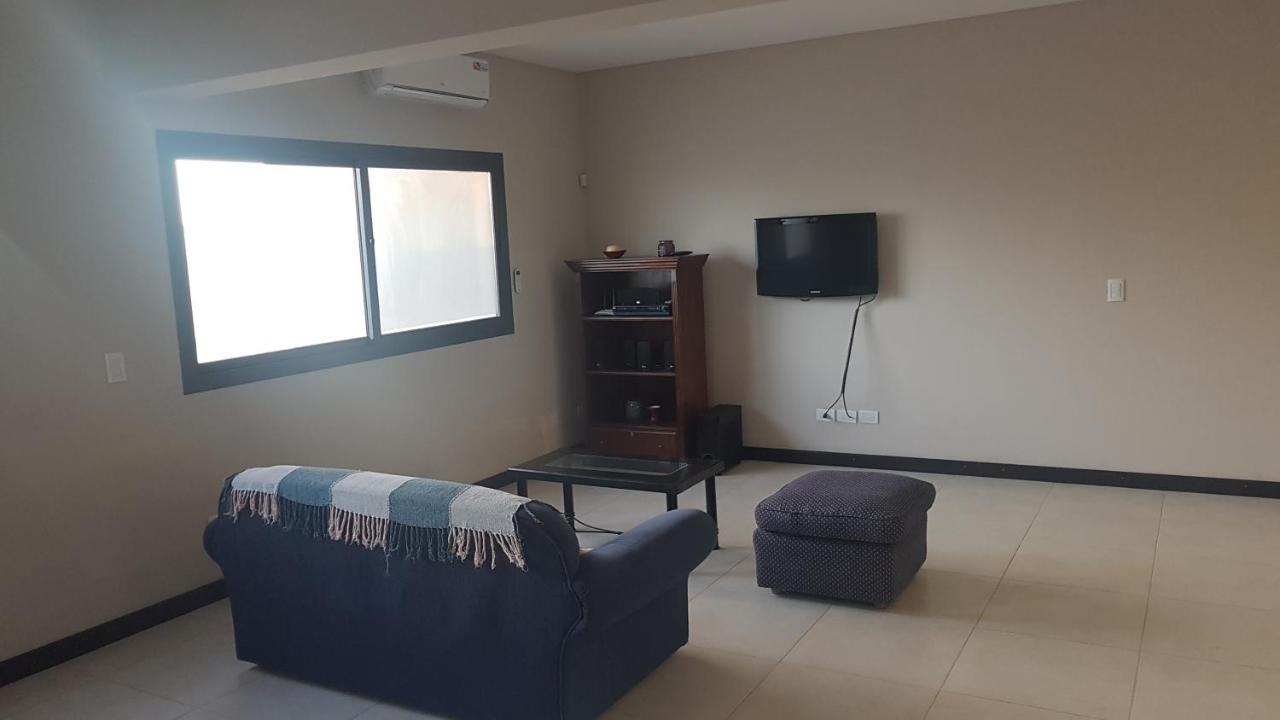 Departamento En Complejo Las Lilas Mendoza Appartement Buitenkant foto